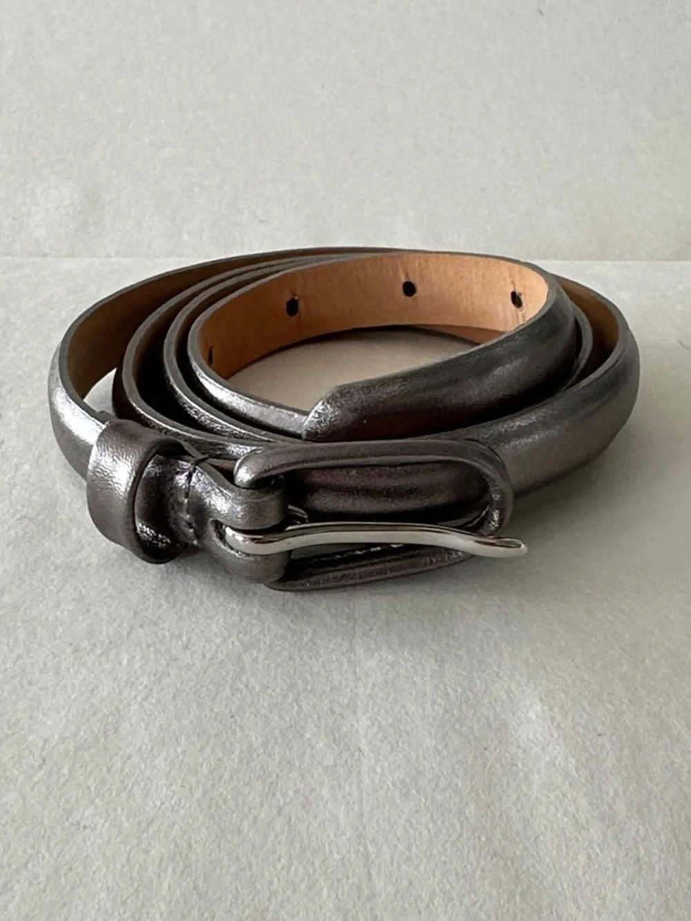 J. CREW METALLIC PEWTER LEATHER SKINNY BELT M - Picture 3 of 7